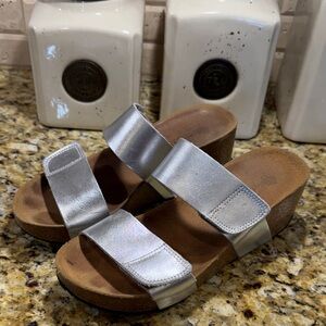 Lola Sabbia for Eric Michael sandals